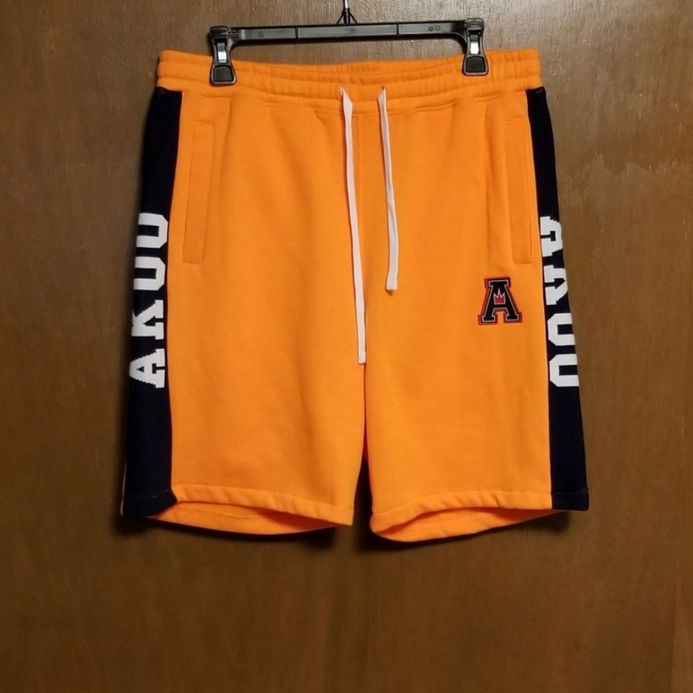 AKOO shorts